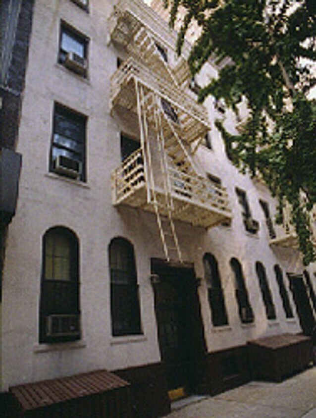 Foto del edificio - 231 E 54th St