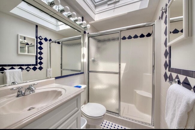 Foto del edificio - 17 Lyme Ln