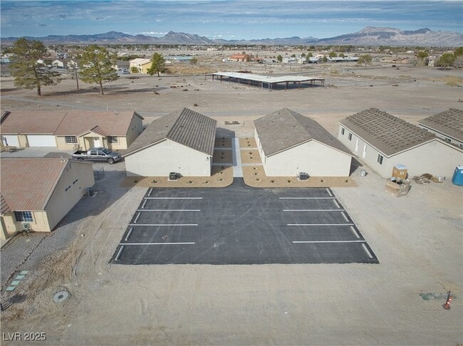 Building Photo - 610 San Lorenzo St