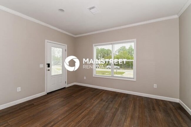 Foto del edificio - 4 Bedroom Pet-Friendly Home in Lehigh Acre...