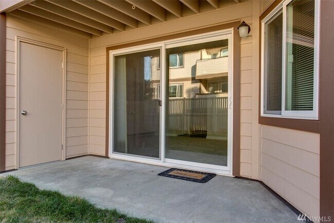 Foto del edificio - 14306 126th Avenue Northeast