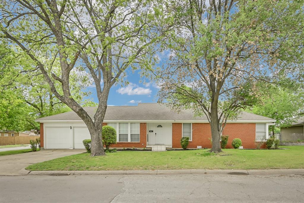 Photo - 6957 Park Pl Dr (Richland Hills, TX)