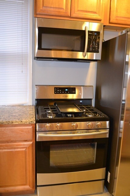 Foto del edificio - 6148 Winthrop Ave