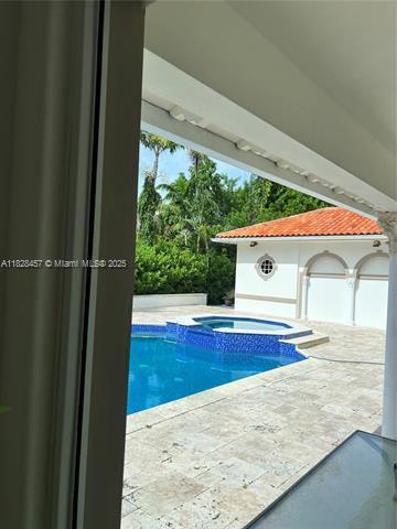Foto del edificio - 6795 SW 98th St