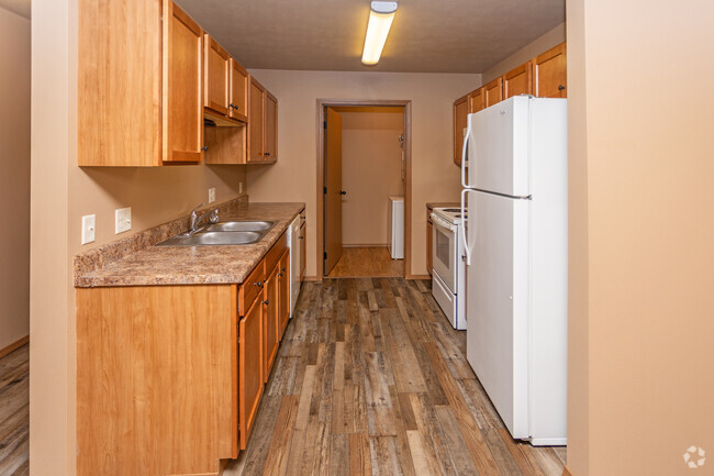 2BR, 1BA - 1080SF - Sunrise Apartments