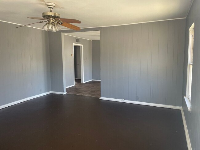 Foto del edificio - Corner Lot Home – Central City - Corpus Ch...