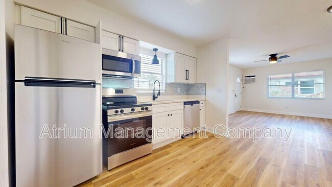 Foto del edificio - 6710 S Juanita St