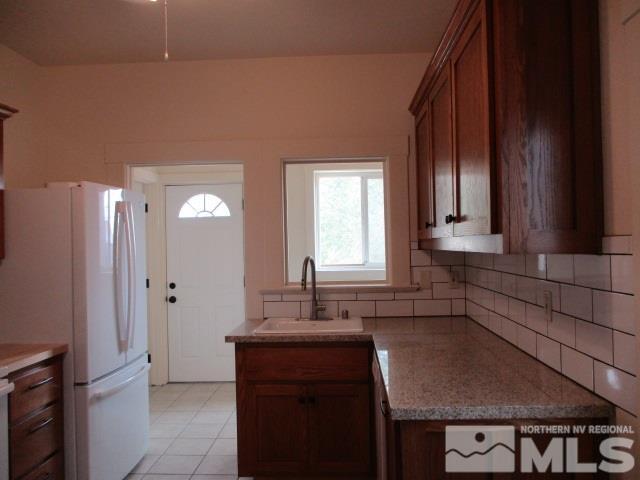 Building Photo - 620 Plumas St