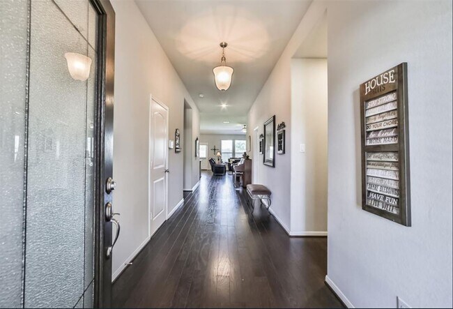 Foto del edificio - 23518 Prato Gardens Ln