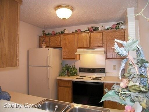 Foto del edificio - 6357 Shelby Briar Dr