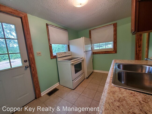 Foto del edificio - 2 br, 1 bath House - 864 Southside Road