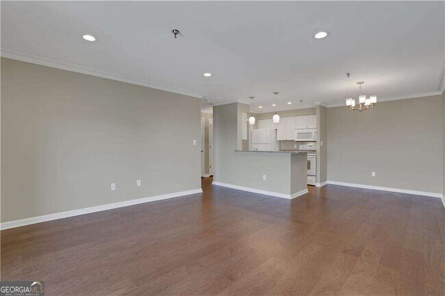 Foto del edificio - 300 Johnson Ferry Rd