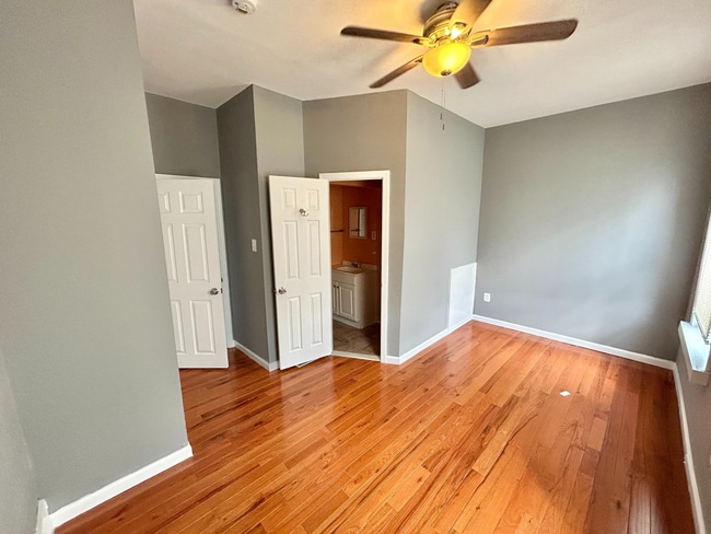 Building Photo - 2605-7 Cecil B. Moore Ave