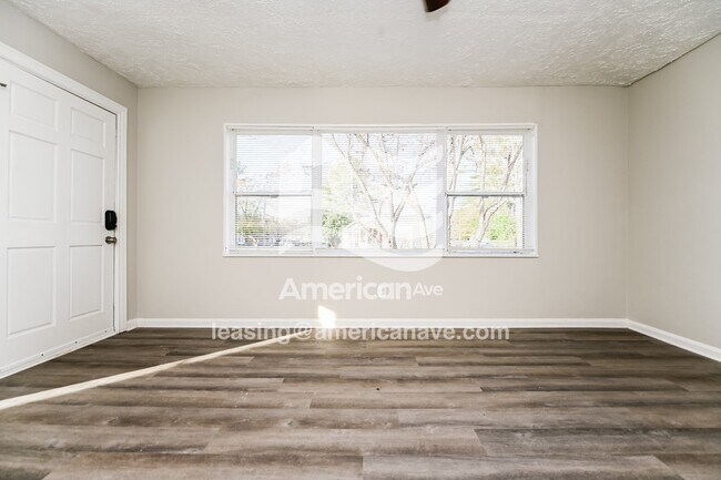 Foto del edificio - 119 Astor St