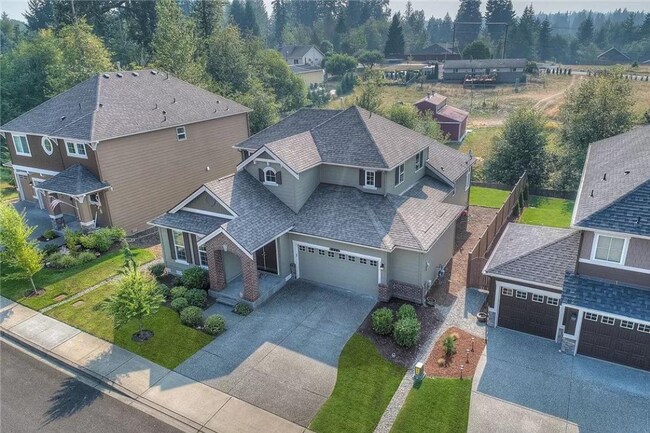 Building Photo - Gorgeous House Near Lake Tapps