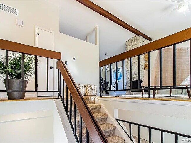 Foto del edificio - Lovely 4-Bedroom, 2-Bath Home in Aurora with Large Backyard and 2-Car Attached Garage!