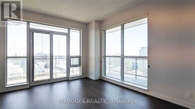 Building Photo - 98 Lillian St