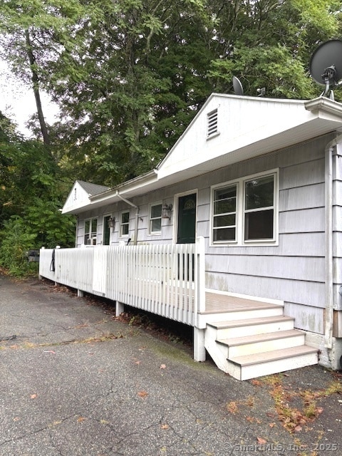Building Photo - 68 Middlesex Turnpike