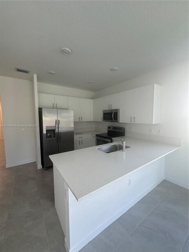 Foto del edificio - 11931 NW 47th Mnr