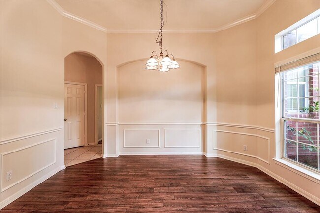 Building Photo - 16507 Falcons Cove Dr