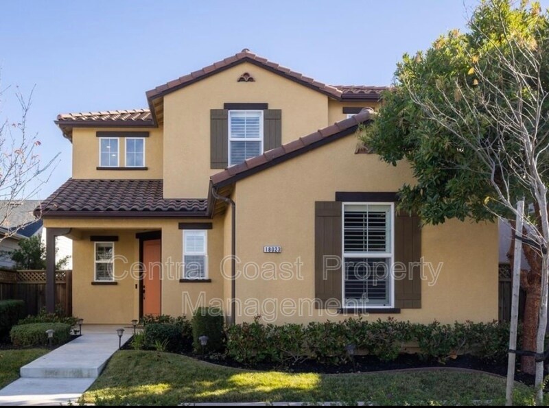 Foto principal - 18023 McDowell St