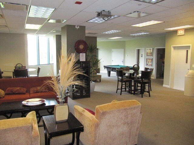 Foto del edificio - 3660 N Lake Shore Dr