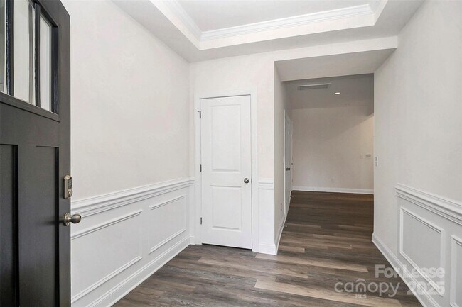 Building Photo - 10436 Glenmere Crk Cir