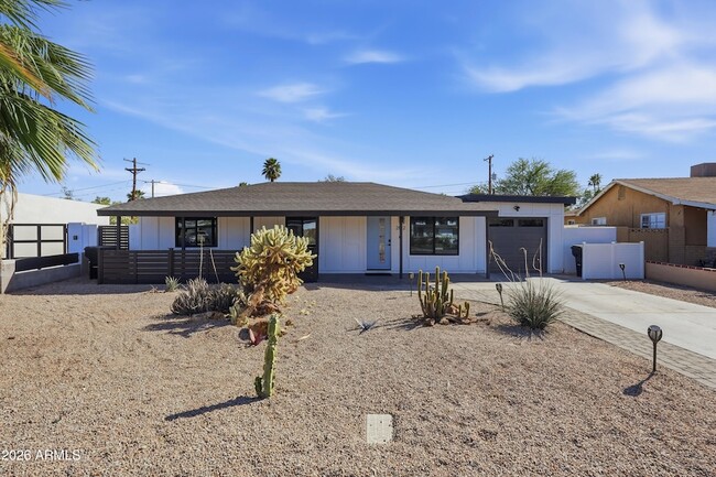 Photo - 2812 N 71st Pl House