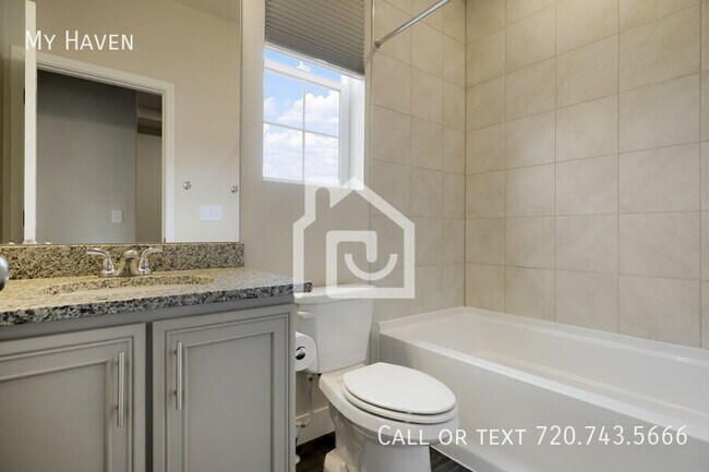 Foto del edificio - 26332 E Archer Ave