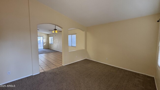 Building Photo - 13002 W Hearn Rd