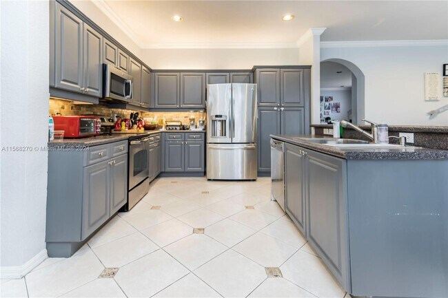 Foto del edificio - 15791 SW 24th St