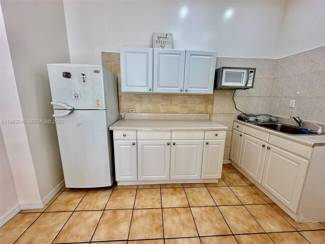 Foto del edificio - 6500 SW 160th Ct