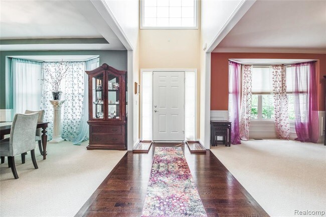 Building Photo - 2587 Cottonwood Dr