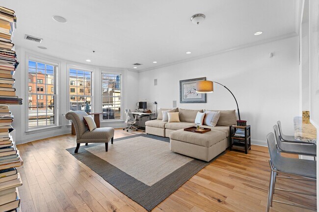 Foto del edificio - 277 Grand St