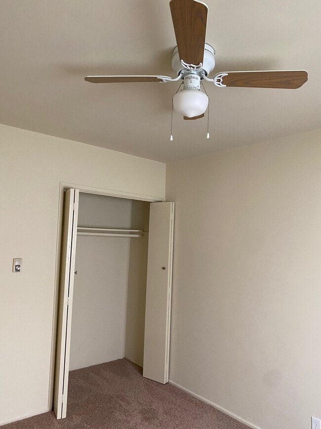 segundo dormitorio - 4532 W 173rd St