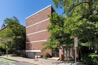 Building Photo - 1691 Cambridge St
