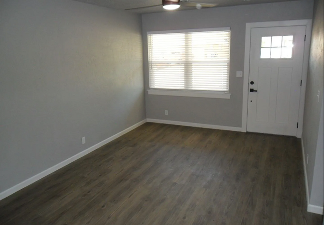 Foto del edificio - Complete Remodel! Close to OU