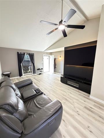 Foto del edificio - 420 Timberbend Trail