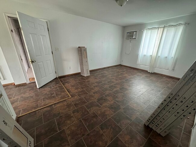 Foto del edificio - 321 G St SE