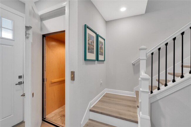 Foto del edificio - 421 Gowdy Rd