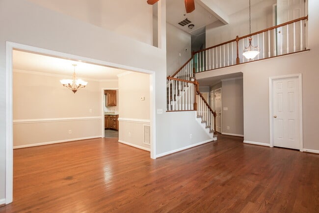 Foto del edificio - 4801 Bay Pines Ct