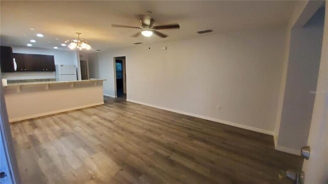 Foto del edificio - 284 Gardner Ln