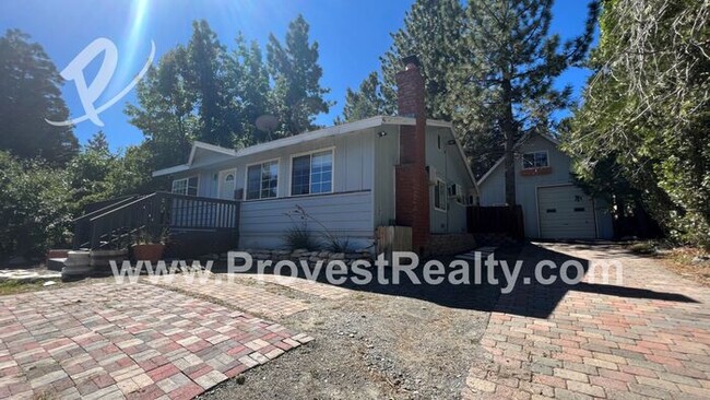 Building Photo - Cozy 3 Bed, 2 Bath Wrightwood Home!!