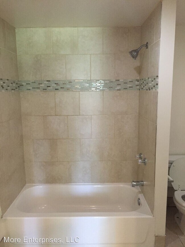 Foto del edificio - 252 Oak Ave