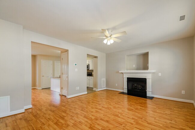 Foto del edificio - 3824 Lodgepole Ln