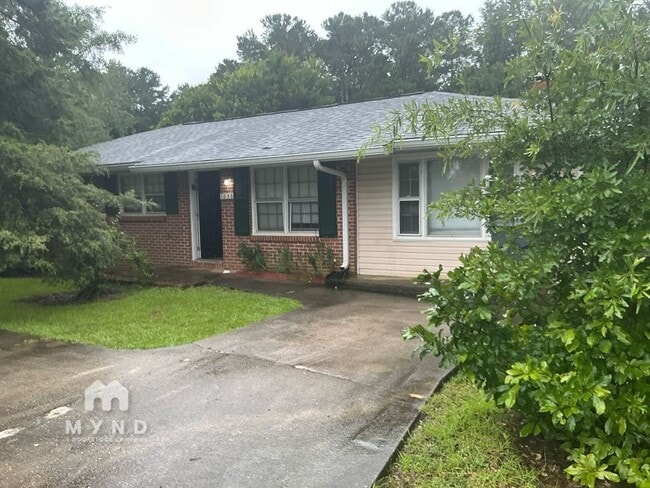 Building Photo - 1250 Mote Rd