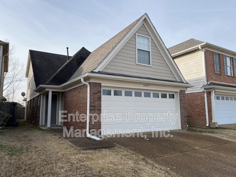 Foto principal - 9089 Cinderhill Cove W