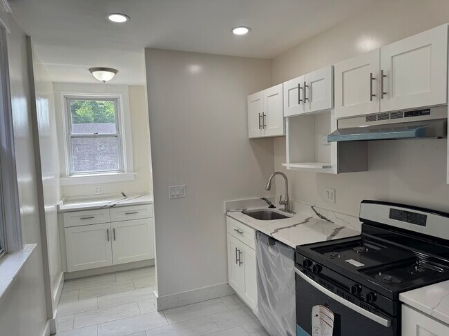 Foto del edificio - 5916 Nicholson St
