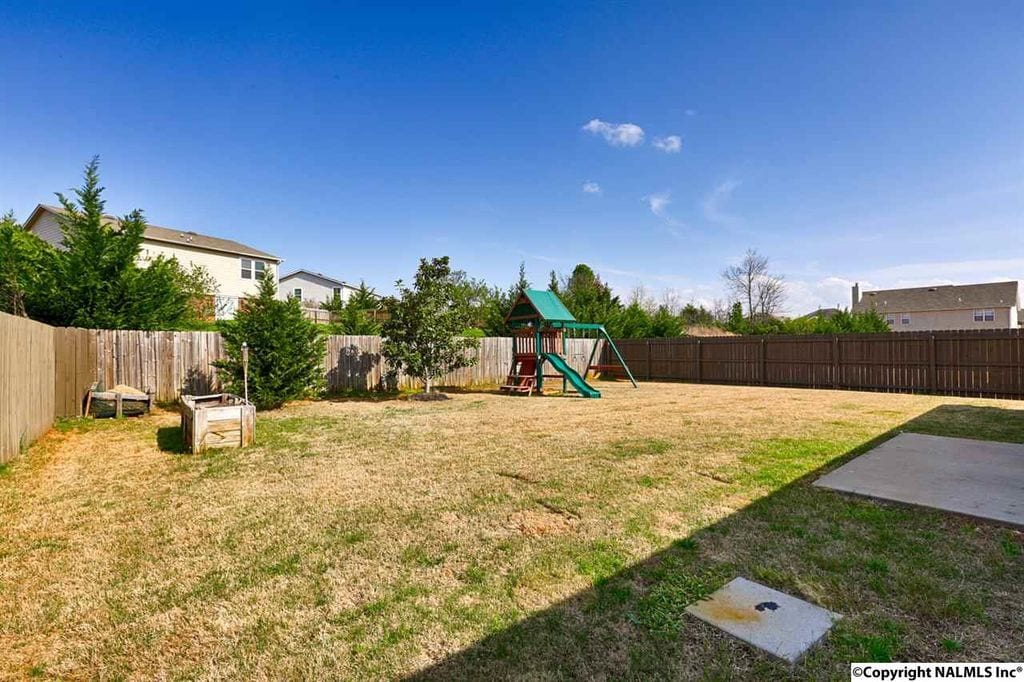 Primary Photo - 110 Healey Dr