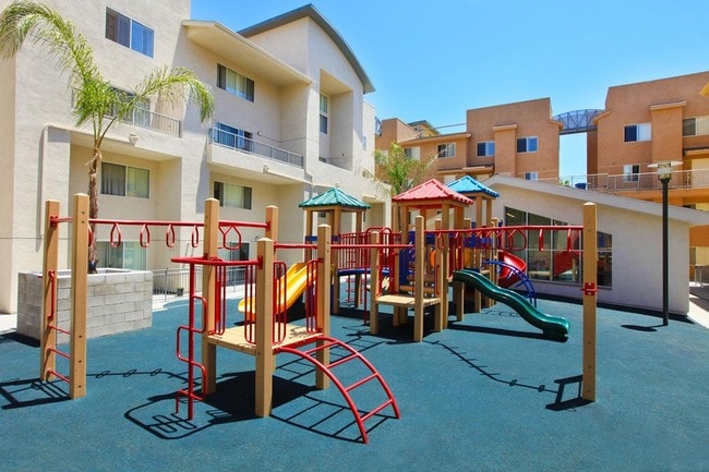 Park - Village Townhomes